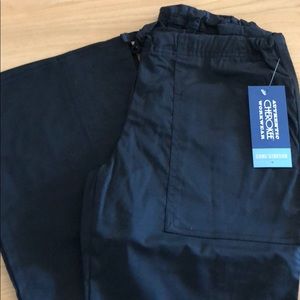 Scrub pant in black, Cherokee